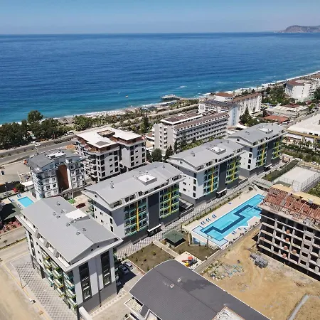 One-bedroom Flat In Front Of The Sea In Konak Terrace *