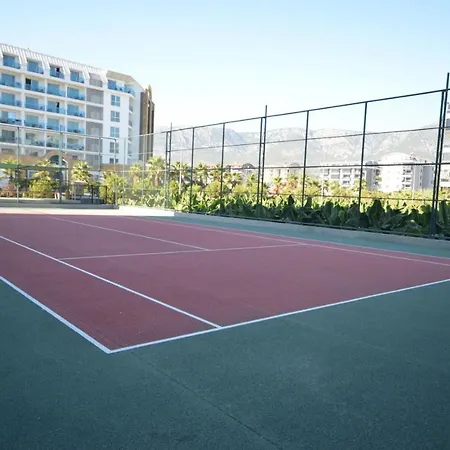 Daire One-bedroom Flat In Front Of The Sea In Konak Terrace Alanya